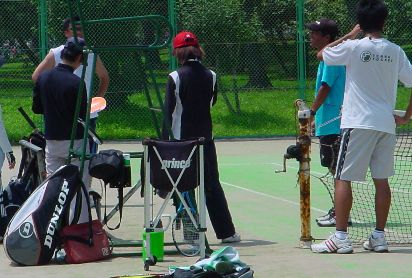 青い鳥浜寺公園テニススクール