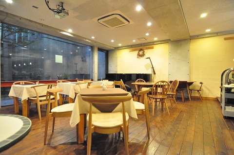 東京池袋　Cafe & Dining Cesta
